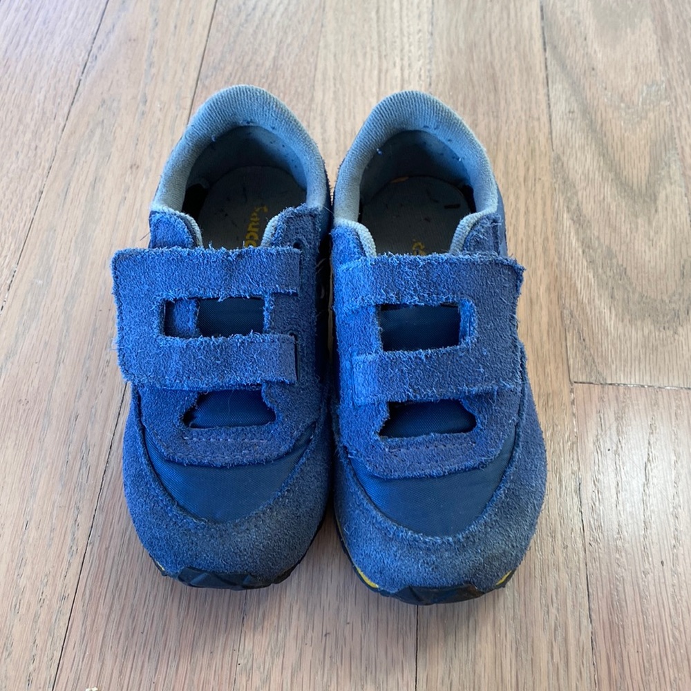 Saucony Jazz kids size 9.5 sneaker